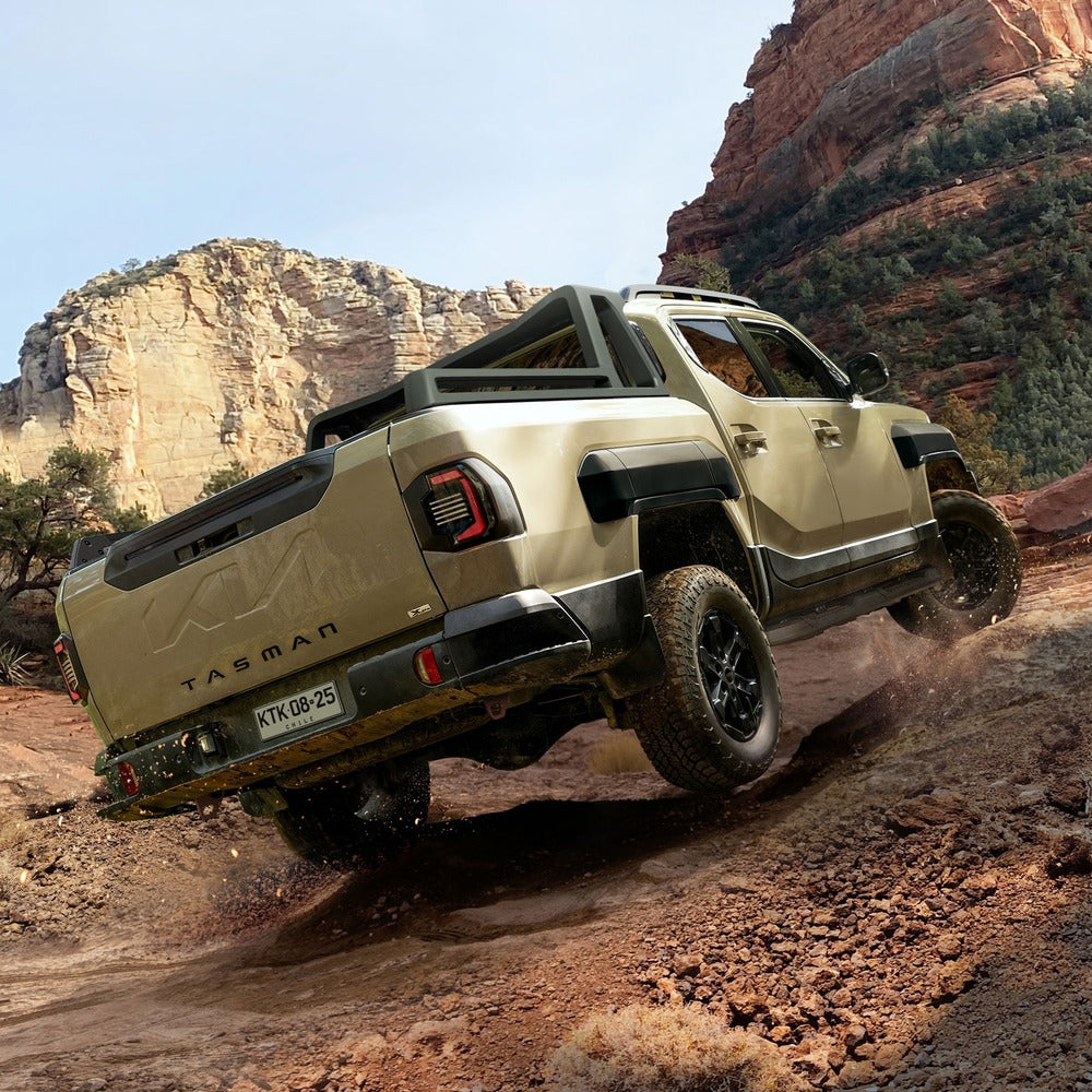 Tasman EX 2.2T DSL 8AT 4X4 Full